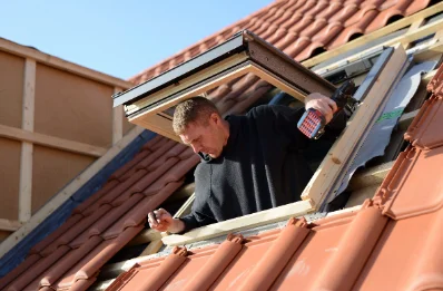 Pose de fenêtres de toit Velux au Theil